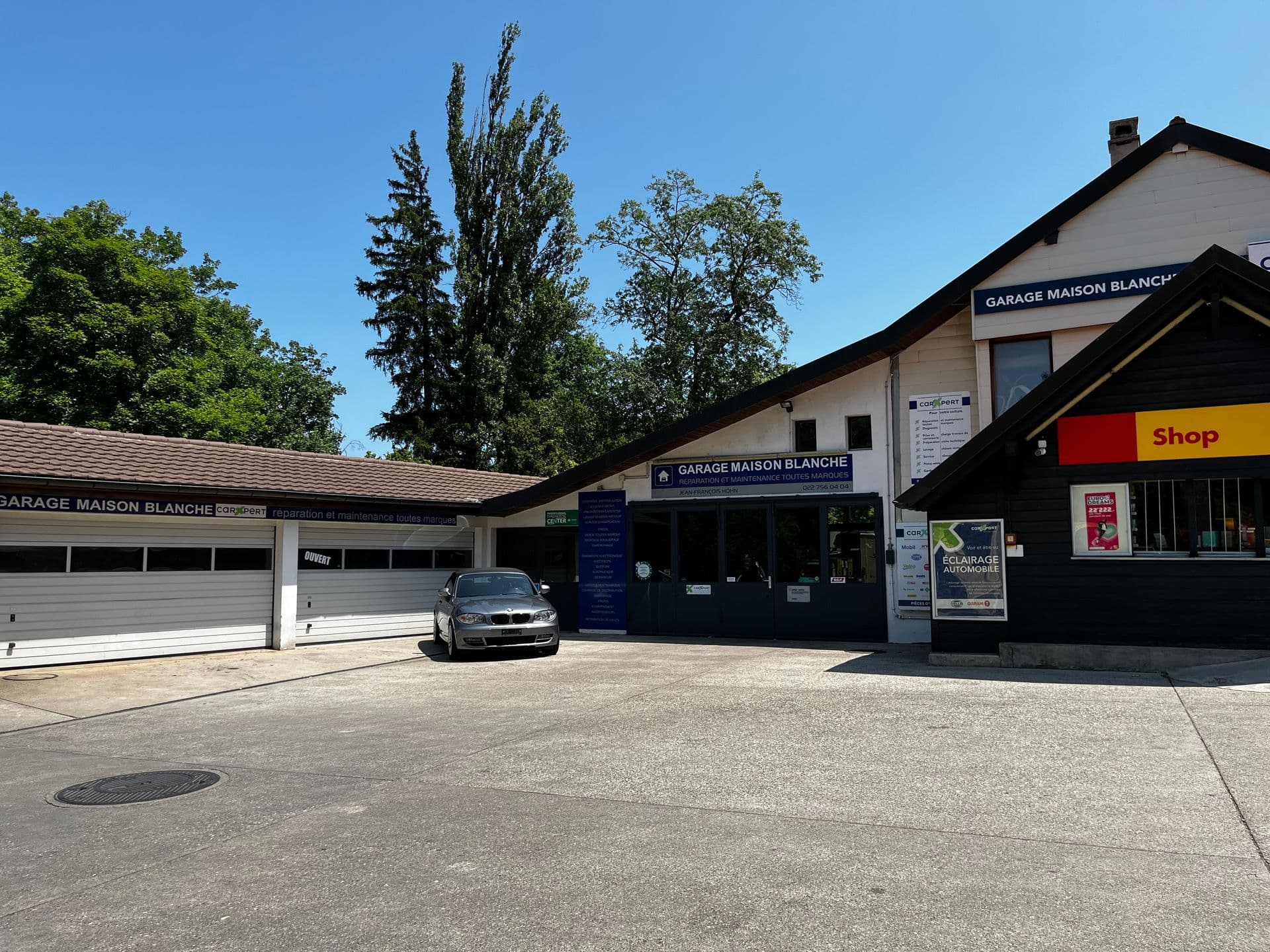 Atelier Garage Maison Blanche