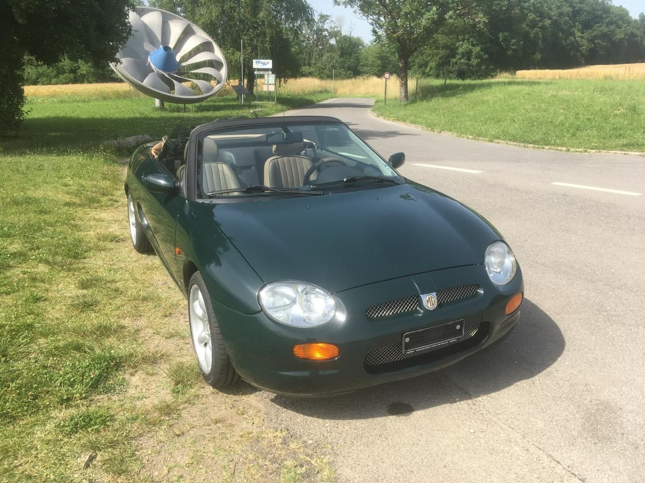 MG MGF 1.8i vue 8